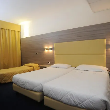 Palace Inn Rome Fiano Fiano Romano Habitación foto