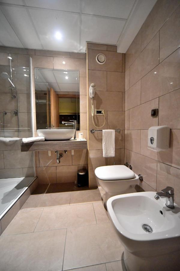 Palace Rome Fiano 4*