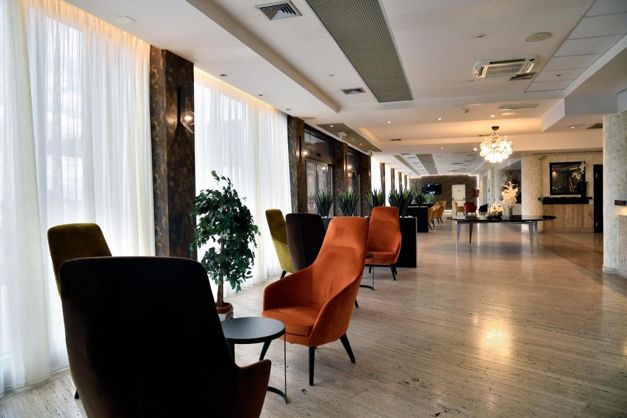 Hotel Palace Rome Fiano