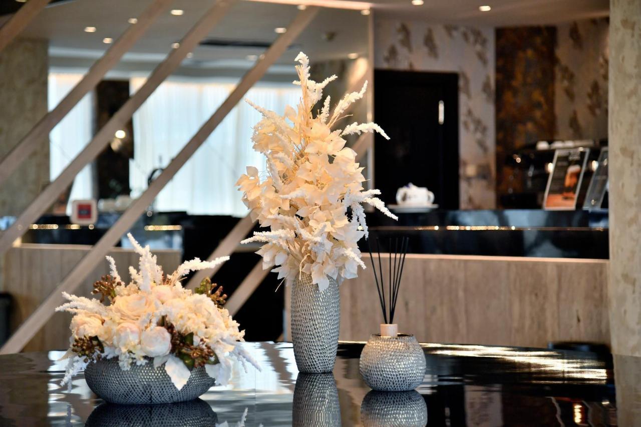 Palace Rome Fiano 4*